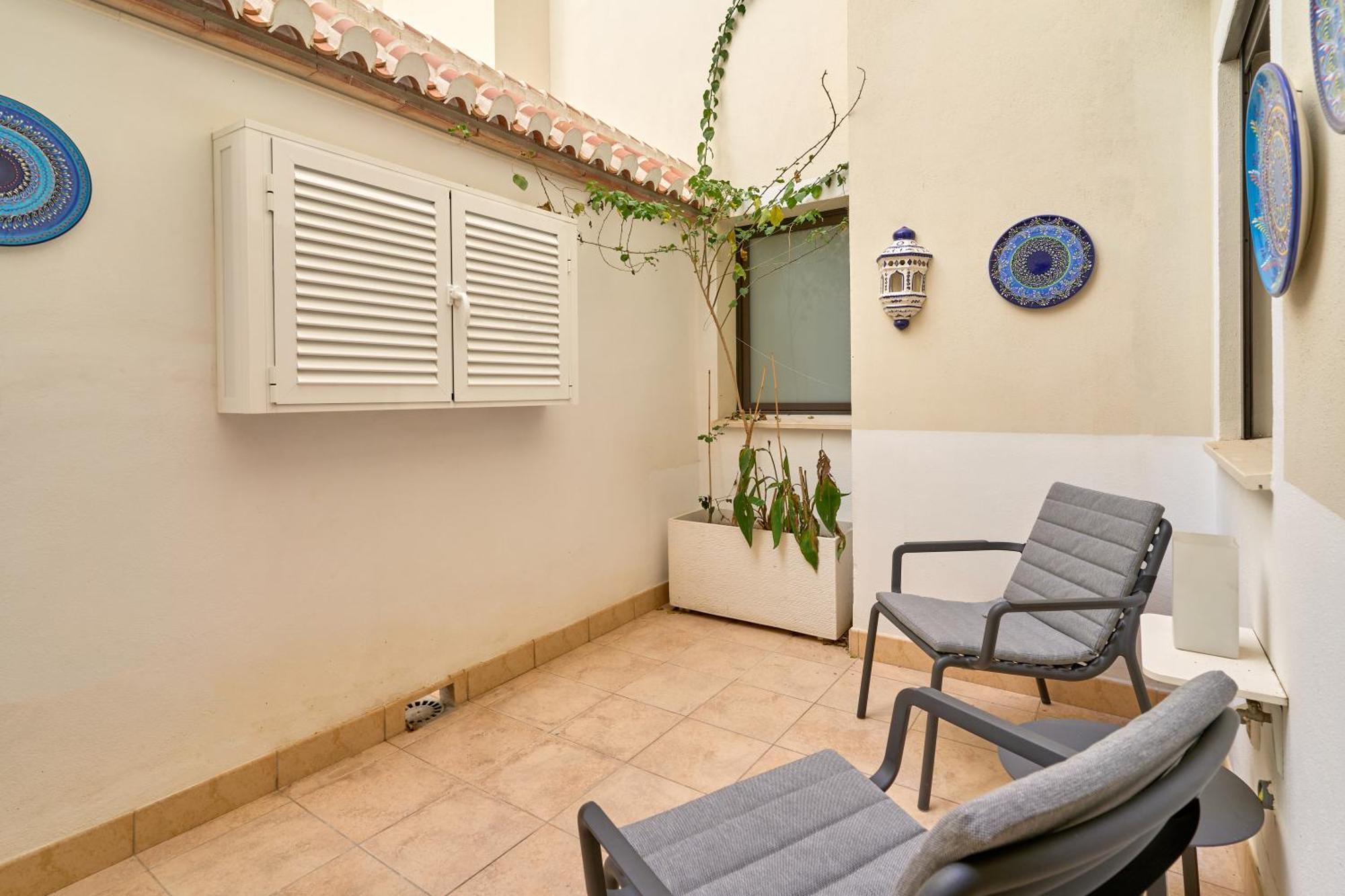 Jeanna B Appartement *